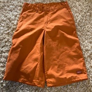 ✨DICKIES✨ men’s shorts